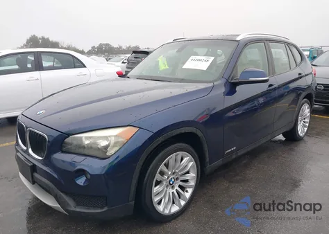 2014 BMW X1 xDrive28I из США, поврежденный, VIN WBAVL1C50EVY10567